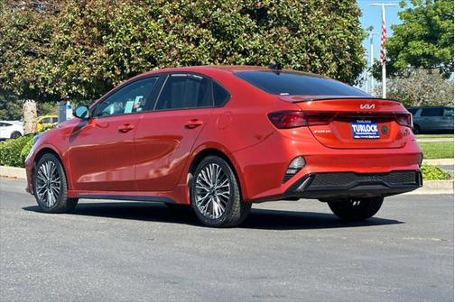 2023 Kia Forte GT-Line