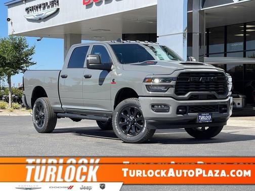 Ceramic Gray Clearcoat 2026 RAM 2500 Black Express Crew Cab 4x4 6'4' Box