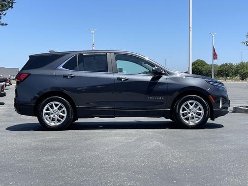 Iron Gray Metallic 2022 Chevrolet Equinox 1LT