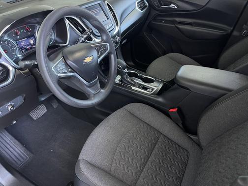 Iron Gray Metallic 2022 Chevrolet Equinox 1LT