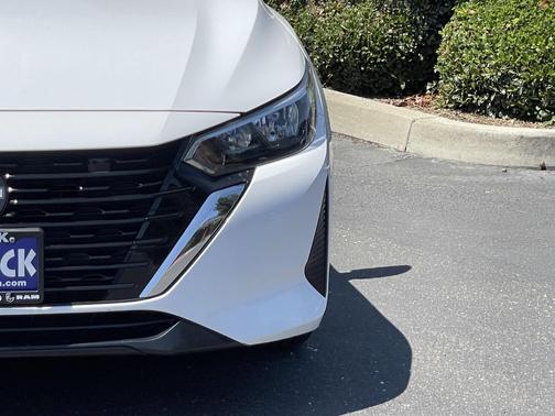 White 2024 Nissan Sentra SV