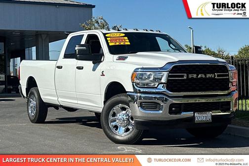 2024 RAM 3500 Tradesman Crew Cab 4x4 8' Box