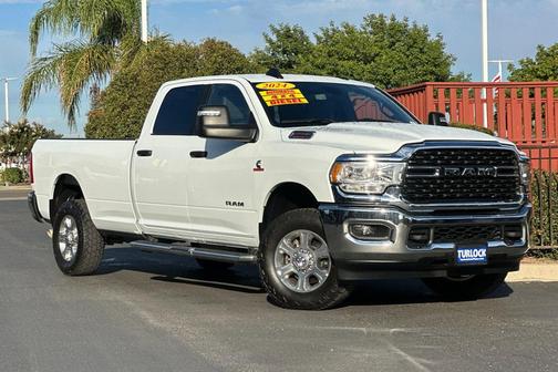 2024 RAM 2500 Big Horn Crew Cab 4x4 8' Box
