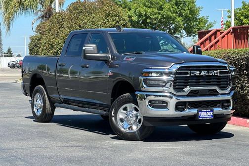 2025 RAM 2500 Tradesman Crew Cab 4x4 6'4' Box