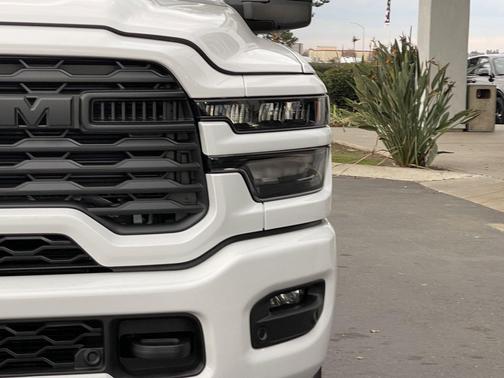 2026 RAM 2500 Black Express Crew Cab 4x4 6'4' Box