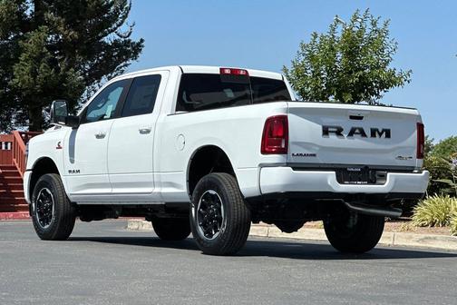 2025 RAM 2500 Laramie Crew Cab 4x4 6'4' Box