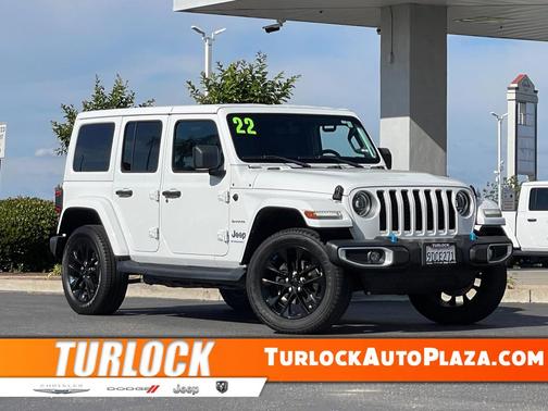 Bright White Clearcoat 2023 Jeep Wrangler 4xe Sahara