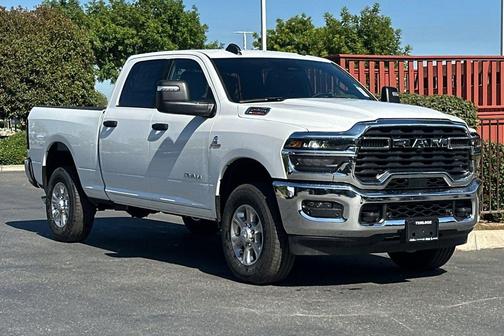 2025 RAM 2500 Big Horn Crew Cab 4x4 6'4' Box