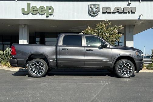 Granite Crystal Metallic Clearcoat 2026 RAM 1500 Laramie
