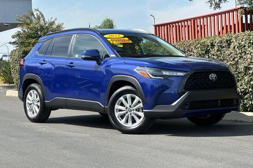 2022 Toyota Corolla Cross LE