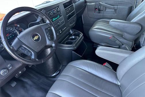 2022 Chevrolet Express 2500 RWD 2500 Extended Wheelbase WT