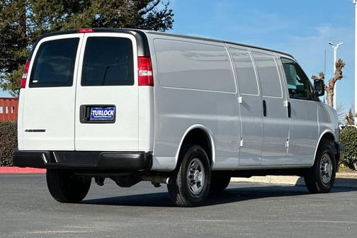 2022 Chevrolet Express 2500 RWD 2500 Extended Wheelbase WT