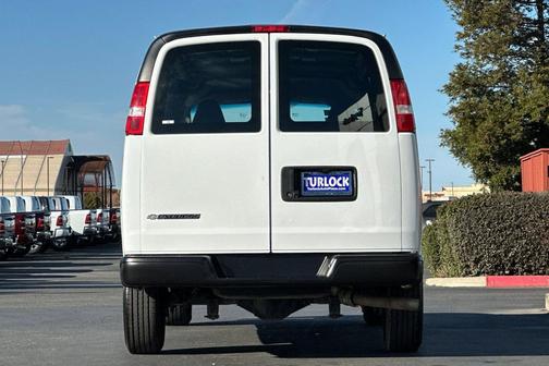 2022 Chevrolet Express 2500 RWD 2500 Extended Wheelbase WT