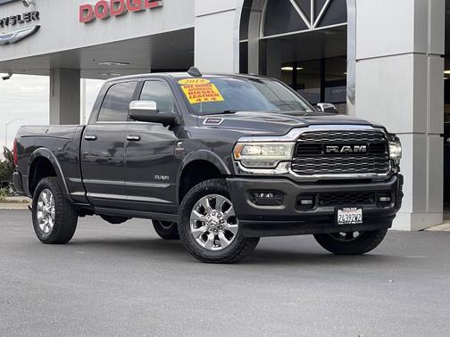 2019 RAM 2500 Limited Crew Cab 4x4 6'4' Box