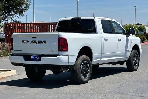 2025 RAM 2500 Laramie Crew Cab 4x4 6'4' Box