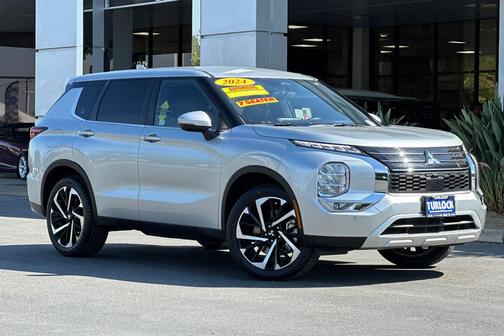 2024 Mitsubishi Outlander SE 2.5 2WD