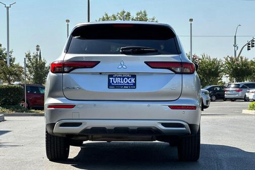 2024 Mitsubishi Outlander SE 2.5 2WD