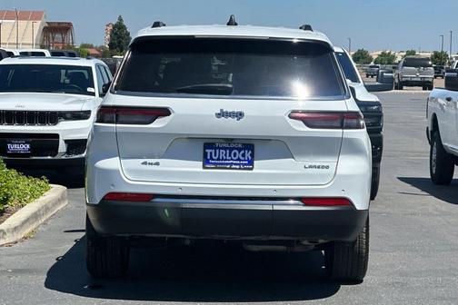 2023 Jeep Grand Cherokee L Laredo