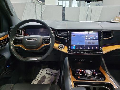 2022 Jeep Grand Wagoneer Series II