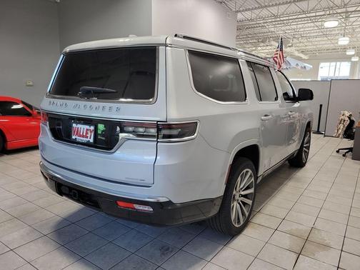 2022 Jeep Grand Wagoneer Series II