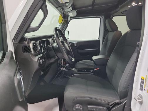 Bright White Clearcoat 2021 Jeep Wrangler Unlimited Sport