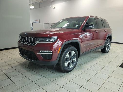 2025 Jeep Grand Cherokee 4xe Base