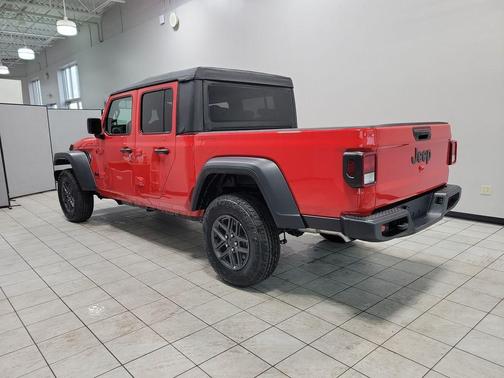 2026 Jeep Gladiator Sport