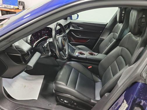 2021 Porsche Taycan Base