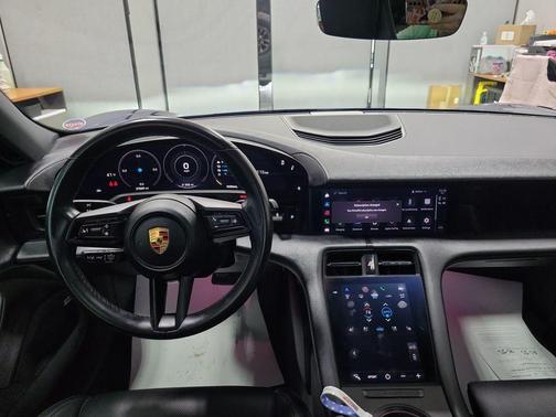 2021 Porsche Taycan Base