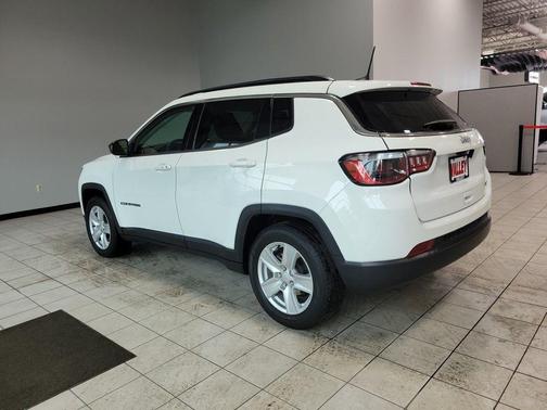 2022 Jeep Compass Latitude