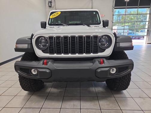 Bright White Clearcoat 2026 Jeep Wrangler Rubicon