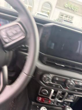 Bright White Clearcoat 2026 Jeep Wrangler Rubicon