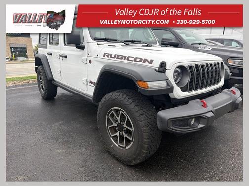 Bright White Clearcoat 2026 Jeep Wrangler Rubicon