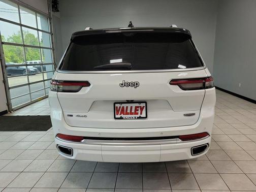 2023 Jeep Grand Cherokee L Summit