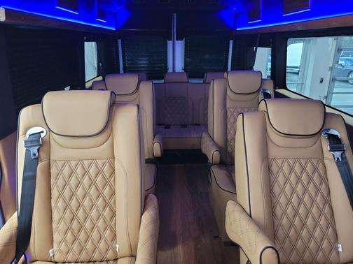 2024 RAM ProMaster 3500 Window Van High Roof