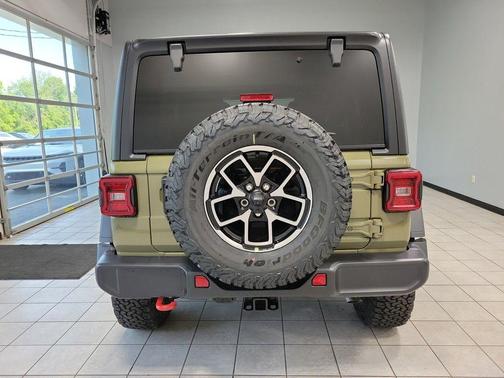 2025 Jeep Wrangler Rubicon