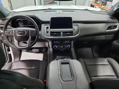 Summit White 2024 GMC Yukon SLT