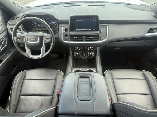 Summit White 2024 GMC Yukon SLT