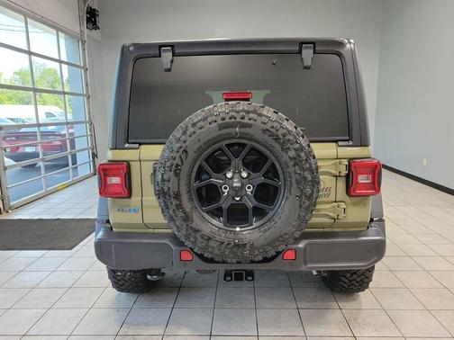 2025 Jeep Wrangler 4xe Sport
