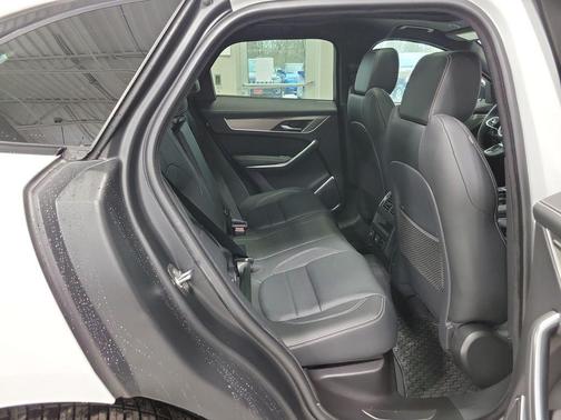 2025 Jaguar F-PACE P250 R-Dynamic S