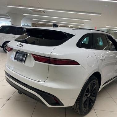 2025 Jaguar F-PACE P250 R-Dynamic S
