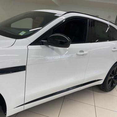 2025 Jaguar F-PACE P250 R-Dynamic S