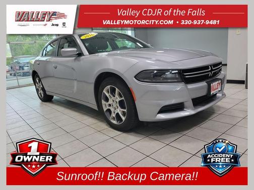 Billet Silver Metallic Clearcoat 2016 Dodge Charger SE