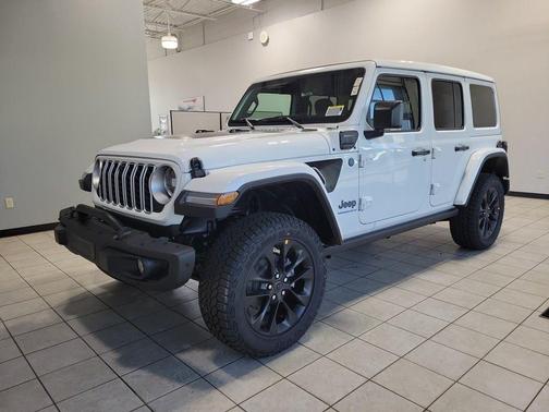 2025 Jeep Wrangler 4xe Sahara