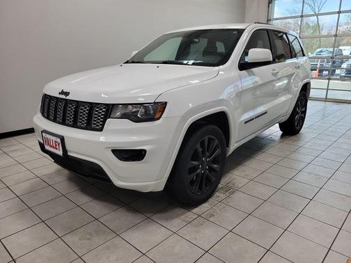 2018 Jeep Grand Cherokee Altitude