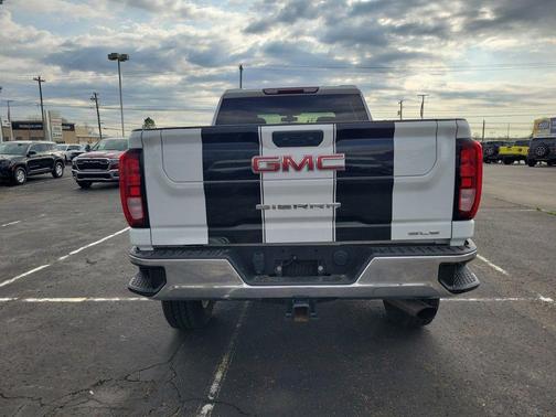 2021 GMC Sierra 2500 SLE