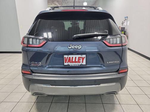 Slate Blue Pearlcoat 2020 Jeep Cherokee Limited