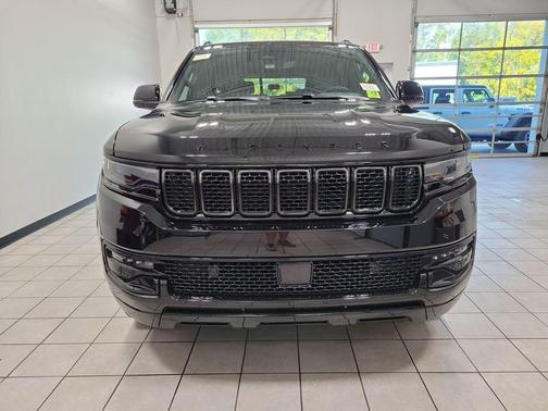 2025 Jeep Wagoneer Series II