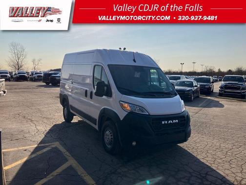 Bright White Clearcoat 2025 RAM ProMaster 3500 High Roof