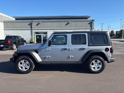 2020 Jeep Wrangler Unlimited Sport